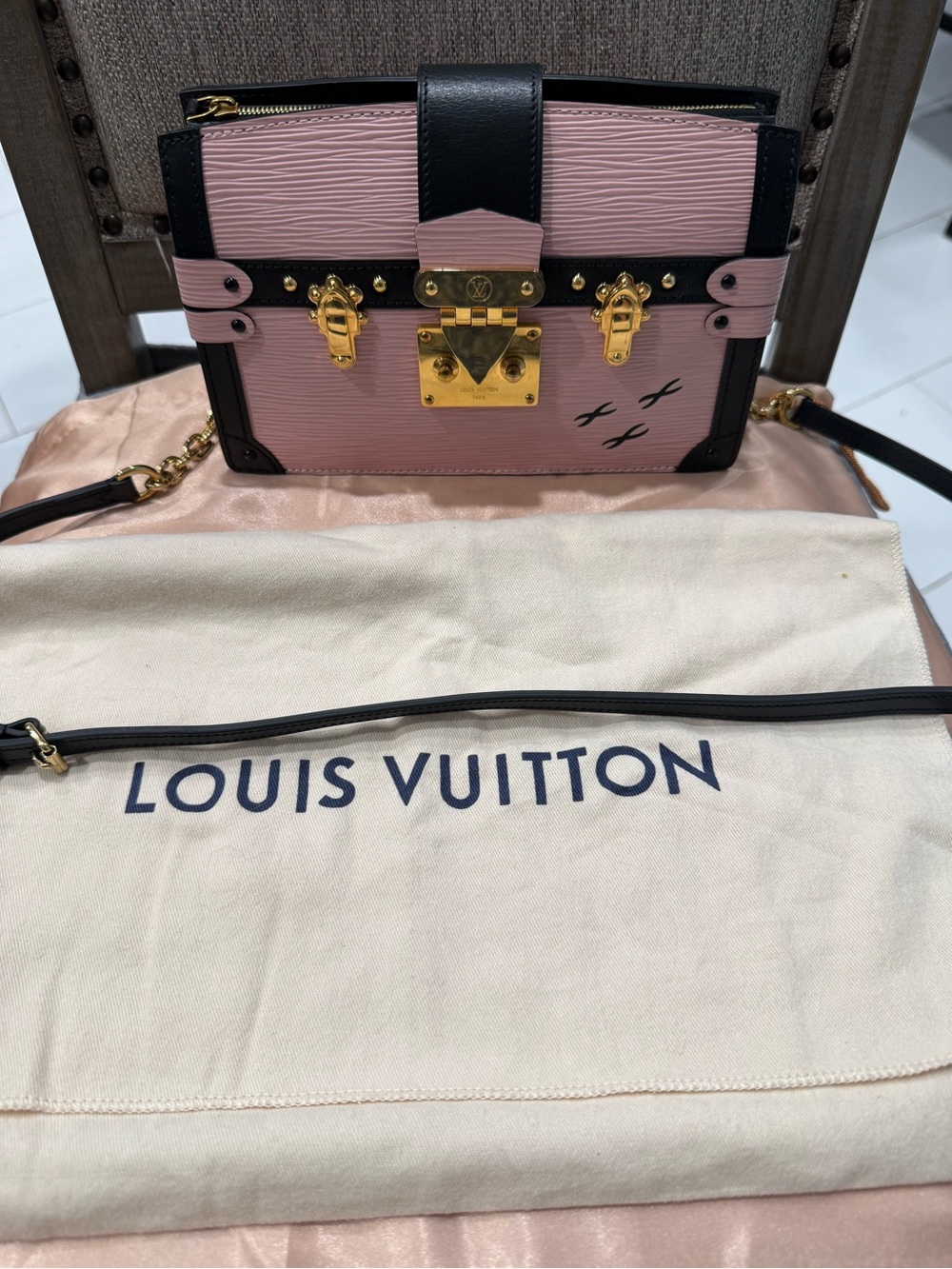 Louis Vuitton Rose Ballerine Epi trunck clutch Crossbody with Gold Hardware